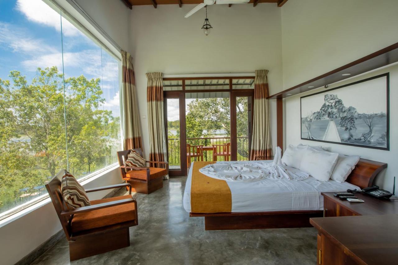 Sigiriya Wewa Addara Hotel - Hotel By The Lake Eksteriør billede