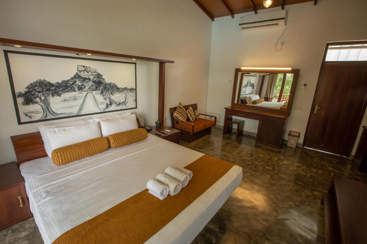 Sigiriya Wewa Addara Hotel - Hotel By The Lake Eksteriør billede